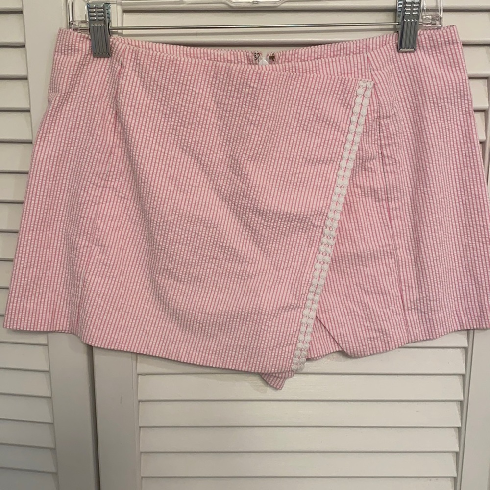Size 6 pink gingham Lilly Pulitzer skort